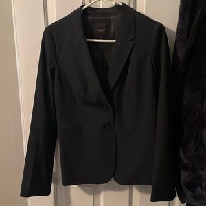 The limited women’s blazer size 10